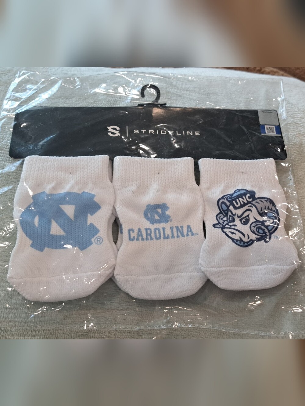 Strideline North Carolina Tar Heels Infant Socks Pack Of Three